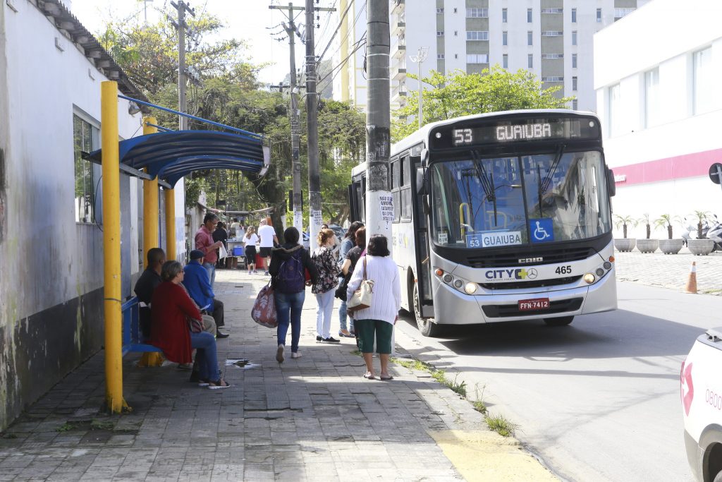 Guarujá cria programa de combate ao assédio sexual no transporte público