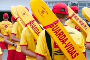 Praia Grande abre inscrições para processo seletivo de auxiliar de guarda-vidas temporário