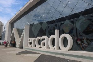 Mercado de Peixes de Santos terá Festival do Salmão com desconto de até 30%