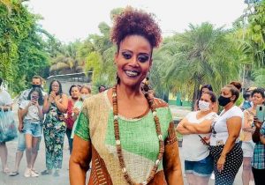 Desfile de moda afro vai marcar estreia em Santos do filme ‘A Mulher Rei’
