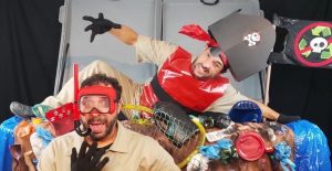 Comunidade em Santos recebe ação com arte e brincadeiras neste sábado