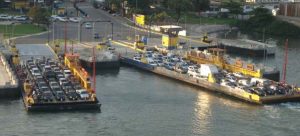 Travessia de balsa Santos/Guarujá será interrompida por duas horas nesta segunda-feira