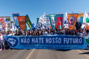 Governo Federal confisca R$2,4 bilhões de Institutos e Universidades Federais