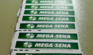 Mega-Sena acumula e próximo concurso deve pagar R$ 130 milhões