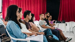Palestra oferece apoio às famílias de crianças com deficiências em Bertioga