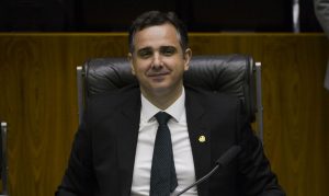 Lula terá de reunificar Brasil, diz presidente do Senado