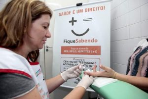 Santos amplia a testagem para HIV e sífilis