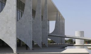 Saiba como funciona a transição de governo