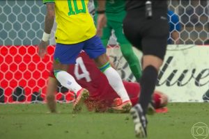 Não precisa ir à Copa para ter lesão no tornozelo