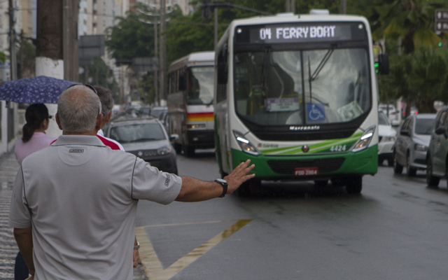 Novo subsídio mantem tarifa do transporte público congelada | Jornal da Orla