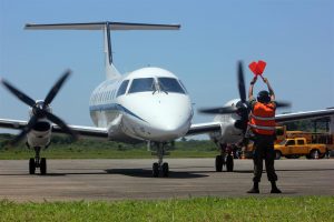 Guarujá assina liberação de R$ 10 mi para aeroporto metropolitano
