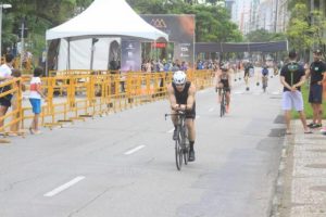 Troféu Brasil e Santista de Short Triathlon terão etapas no domingo