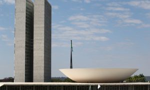 Plenário da Câmara se reúne para votar PEC da Transição