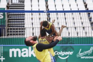 Open Nacional de Futevôlei abre temporada em Guarujá