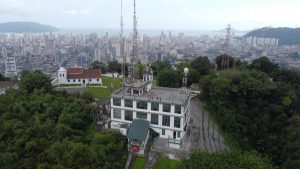 Programação de verão no Monte Serrat em Santos