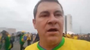 Coronel é exonerado após vídeo xingando o Exército