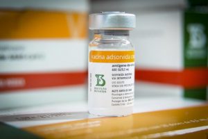 Santos recebe CoronaVac para crianças de 3 a 4 anos que tomaram a primeira dose