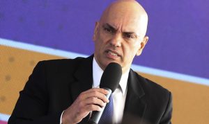 “Quem financiou e incentivou atos golpistas será punido”, diz Moraes