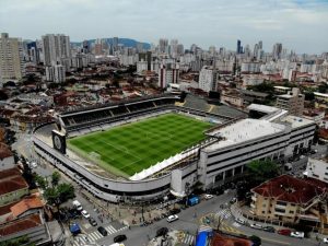 Guarda Civil Municipal promove jogo festivo no estádio do Santos F.C