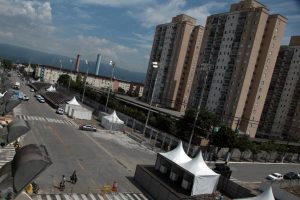 Trânsito na Zona Noroeste de Santos terá desvios na sexta e sábado para desfiles de carnaval