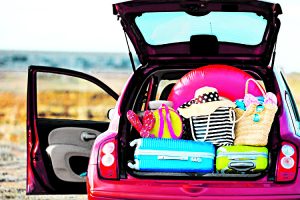 Viajar de carro no carnaval requer alguns cuidados