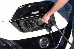 Financiamentos de veículos elétricos e híbridos crescem
