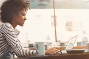Cursos superiores gratuitos em Santos abrem inscrições
