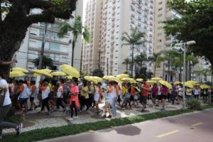 Caminhada em Santos alerta para o diagnóstico precoce da endometriose