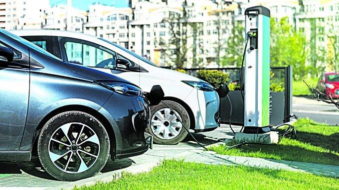 Carros elétricos representarão 14% da demanda energética do Brasil em 2040 | Jornal da Orla