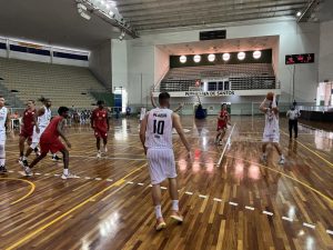 Basquete de Santos estreia no Campeonato Brasileiro
