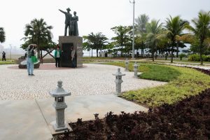 Espaços no quebra-mar em Santos homenageiam imigração japonesa