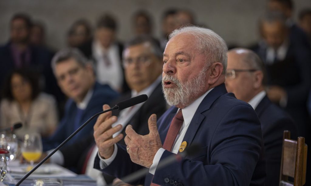 PF cumpre mandado contra suspeito de ataques ao presidente Lula