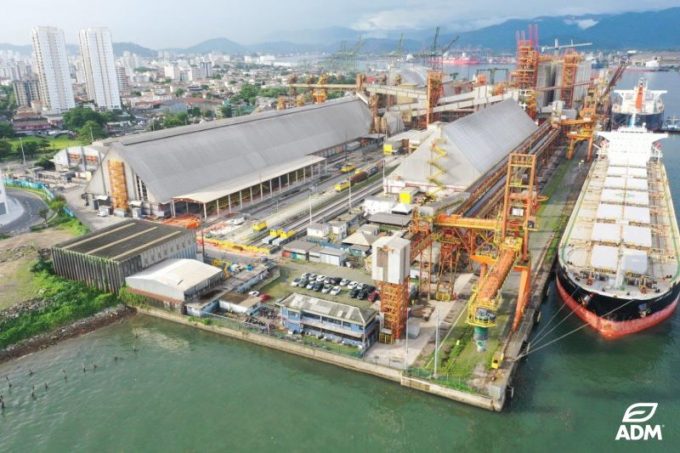 ADM celebra recorde no embarque de soja e farelo no Porto de Santos | Jornal da Orla