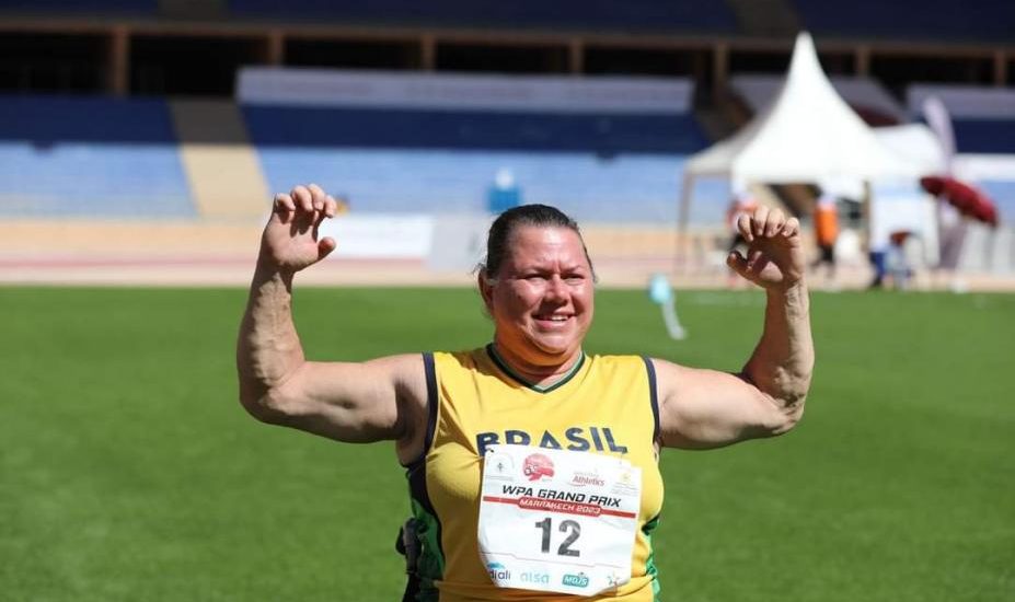 Beth Gomes bate três recordes mundiais em modalidades paralímpicas