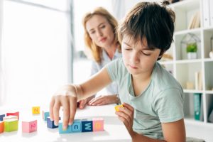 Estudo da USP sobre autismo e TDAH busca voluntários