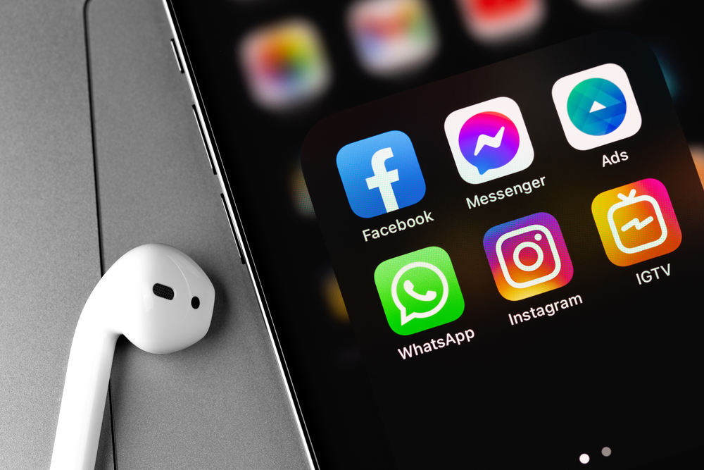 Facebook e Instagram apresentam instabilidade nesta 6ª | Jornal da Orla