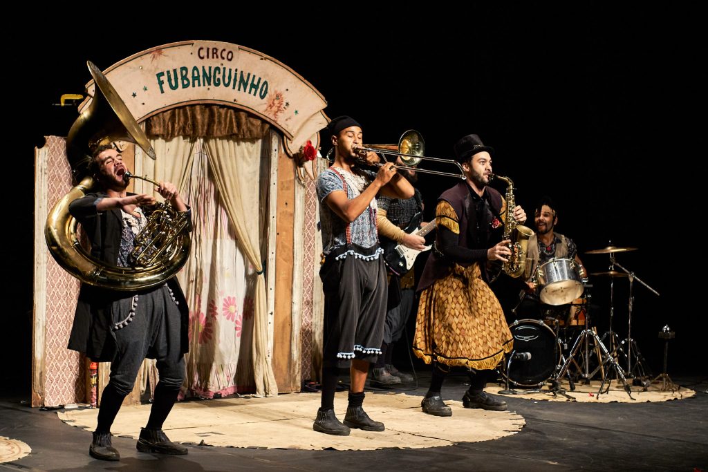 Festival Calunga de Teatro de Rua em São Vicente