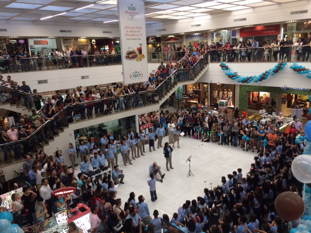 Shopping Parque Balneário recebe cantata em homenagem ao Dia das Mães | Jornal da Orla