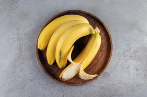 Chá de banana: benefícios para a saúde e bem-estar