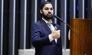 Ex-deputado federal David Miranda morre no RJ