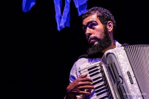 Show de Edu Guimarães no Chorinho no Aquário em Santos