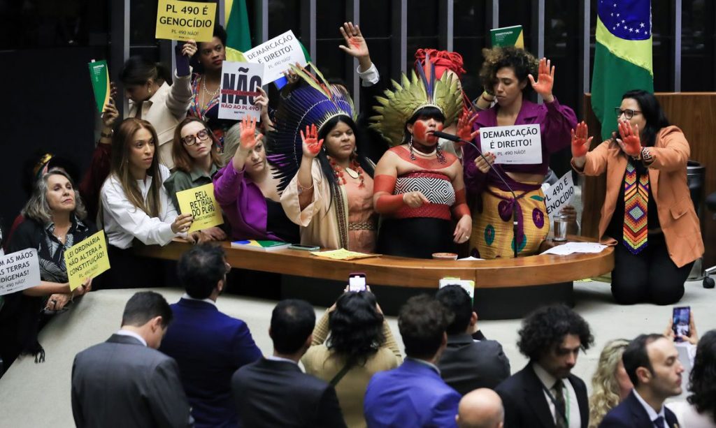 Ministério dos Povos Indígenas diz que marco temporal é genocídio