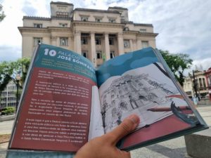 Passeio mostra prédios históricos de Santos para crianças