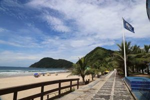 Deputada quer lei para proibir fumo em praias com certificação ambiental