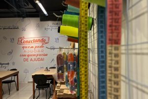 São Vicente inaugura espaço de artesanato no Brisamar Shopping