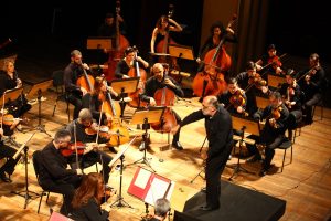 Concerto da Sinfônica de Santos homenageia Strauss e Mozart