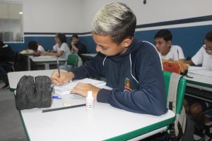 Escolas abrem inscrições para aulas de reforço em Santos