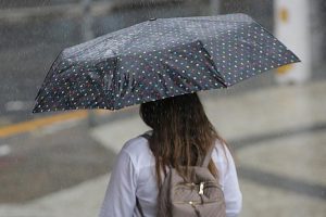 Chuva em Santos deve diminuir a partir desta quinta-feira