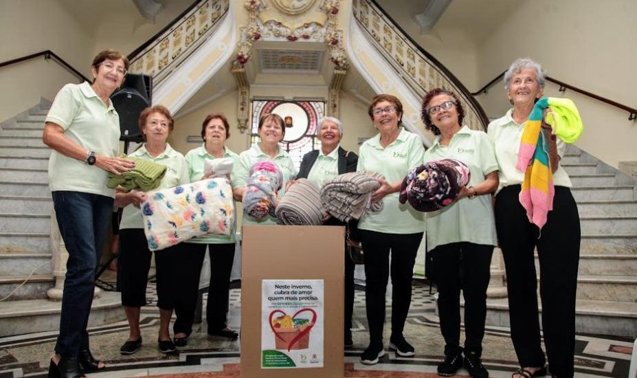 A Campanha do Agasalho em Santos pretende sensibilizar o santista para doar roupas e cobertores e ajudar a população mais vulnerável.