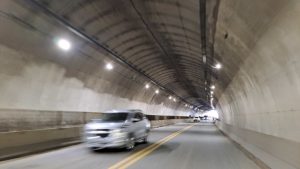 Túnel da Vila Zilda é interditado no Guarujá